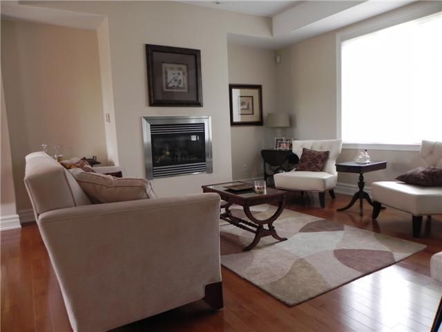 23 White Oaks Rd, Barrie, L4N 5A2 | Image 3