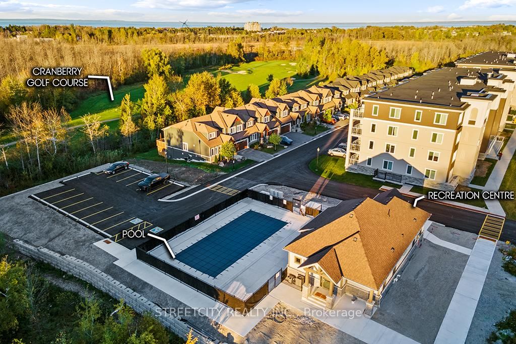 5 Spooner Crescent, Unit 215 - Photo 36