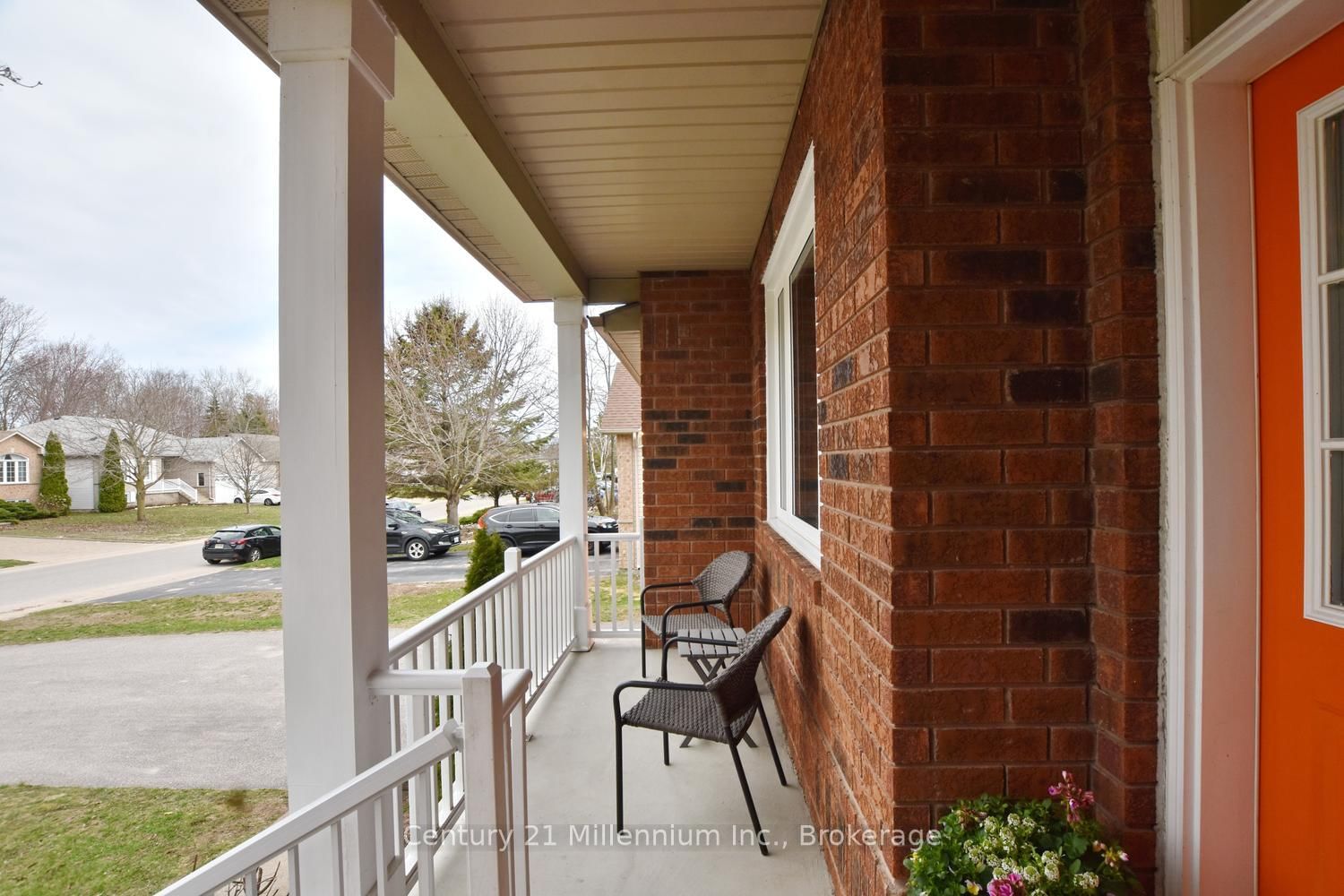 Listing photo 4