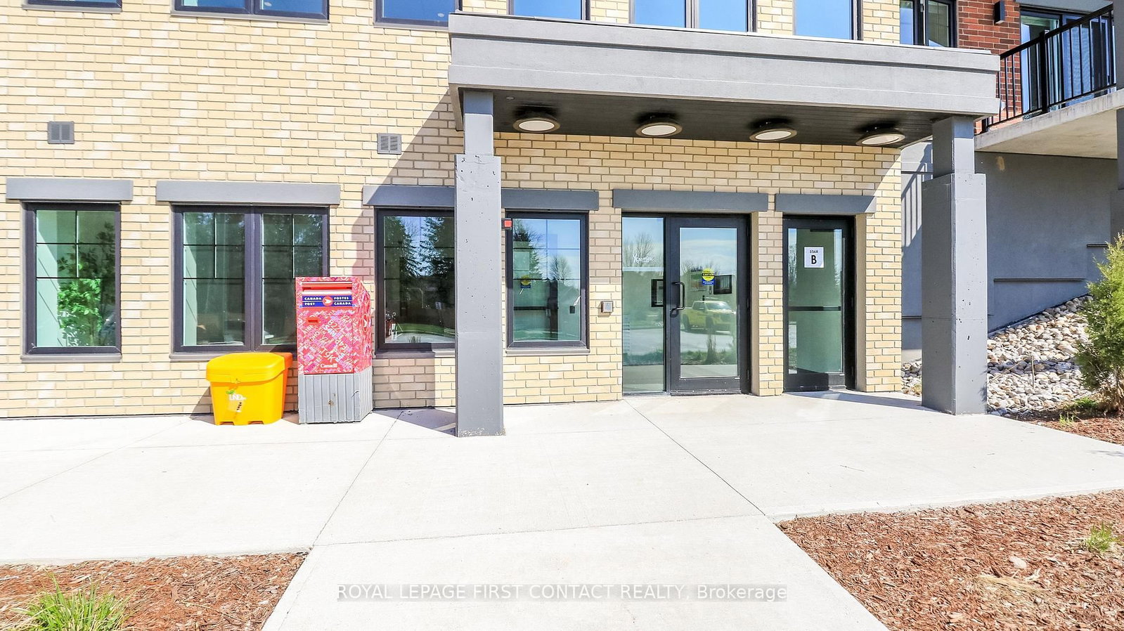 121 Mary Street • #210 • Clearview, ON photo 7