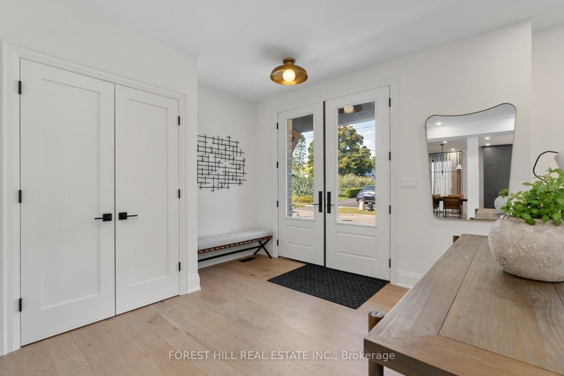 271 Codrington Street