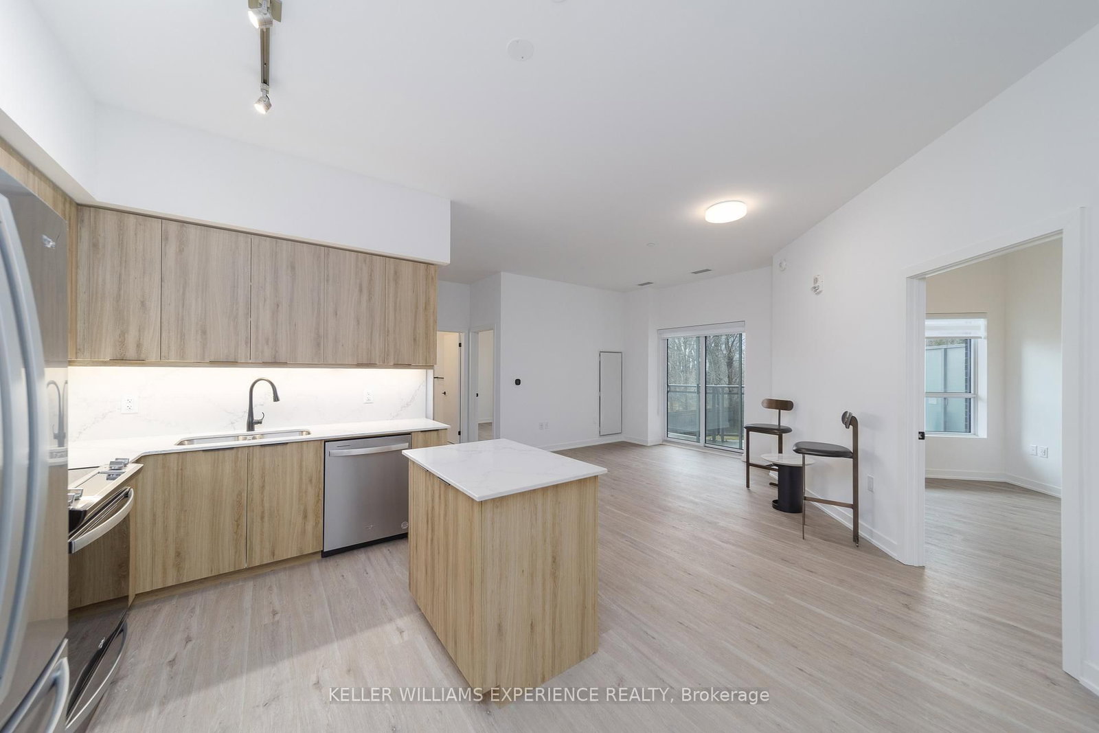 56 Lakeside Terrace, Unit 107 - Photo 5