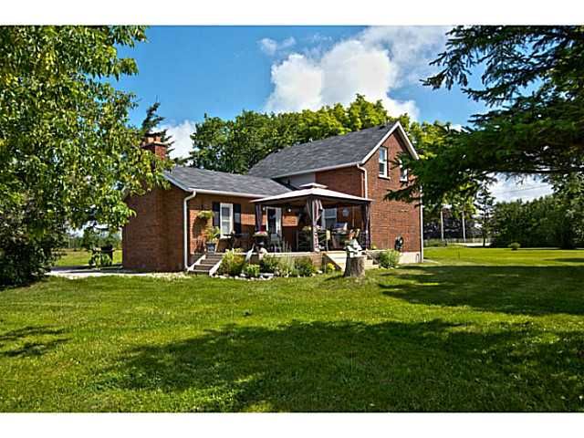 2606 Crossland Rd, Springwater, L0L 1P0 | Image 2