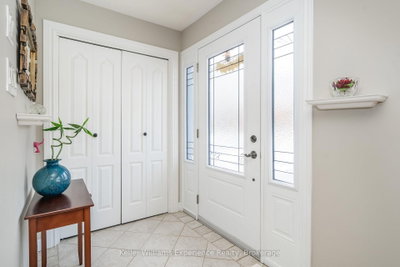 201 Bayfield Avenue • Midland, ON photo 4