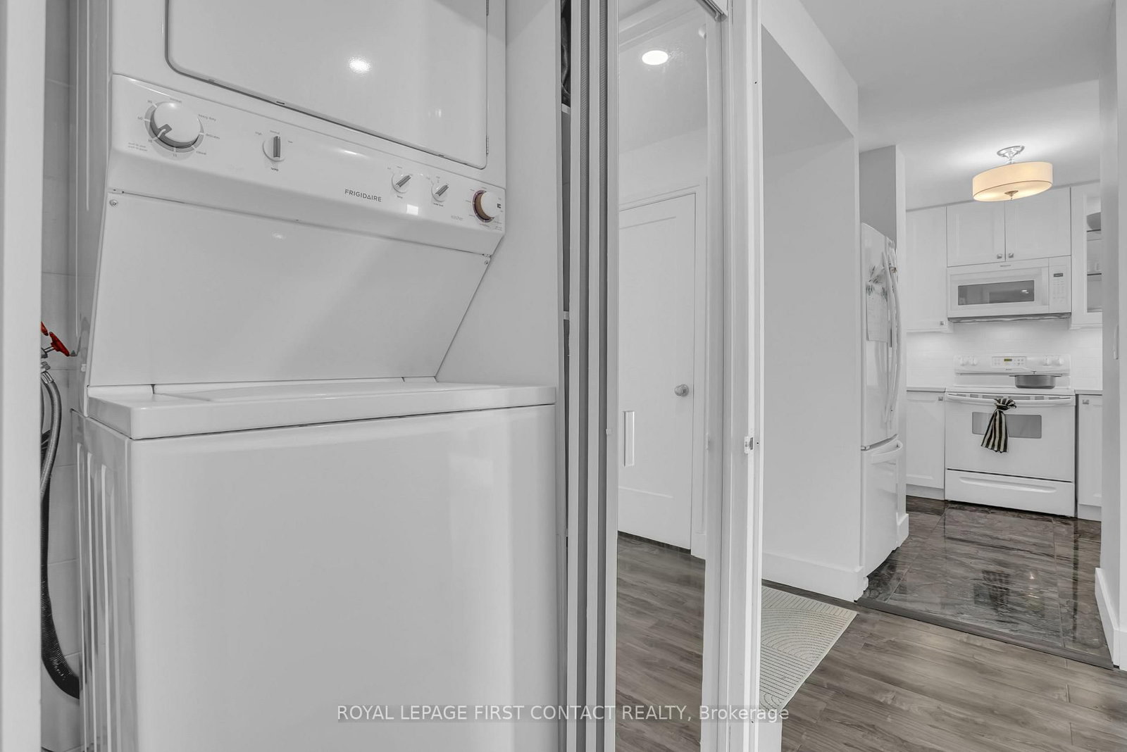 140 Dunlop Street E, Unit 605 - Photo 11