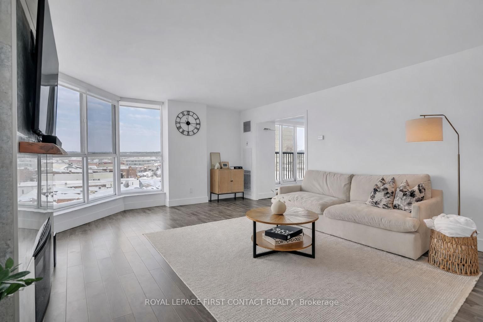 140 Dunlop Street E, Unit 605 - Photo 2