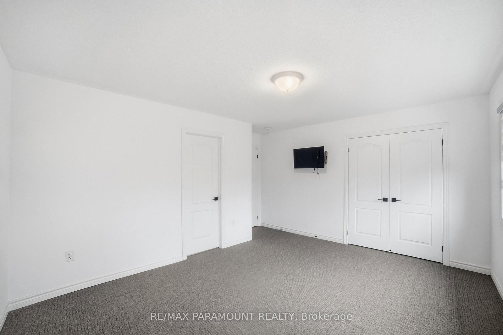 9 Mclean Avenue - Photo 43