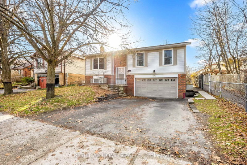 home for lease on Unit 2-294 Anne Street N