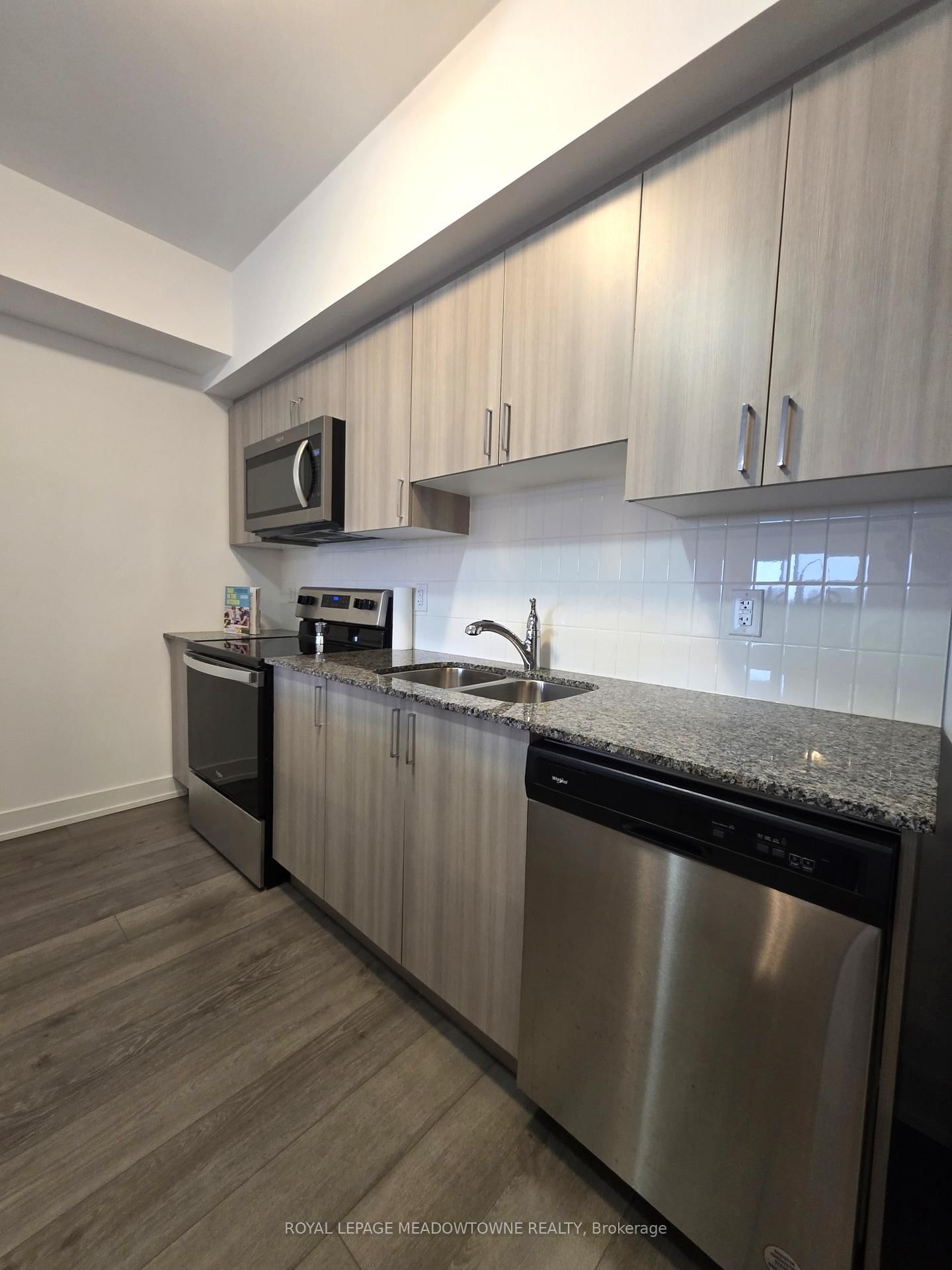10 Culinary Lane, Unit 608 - Photo 15