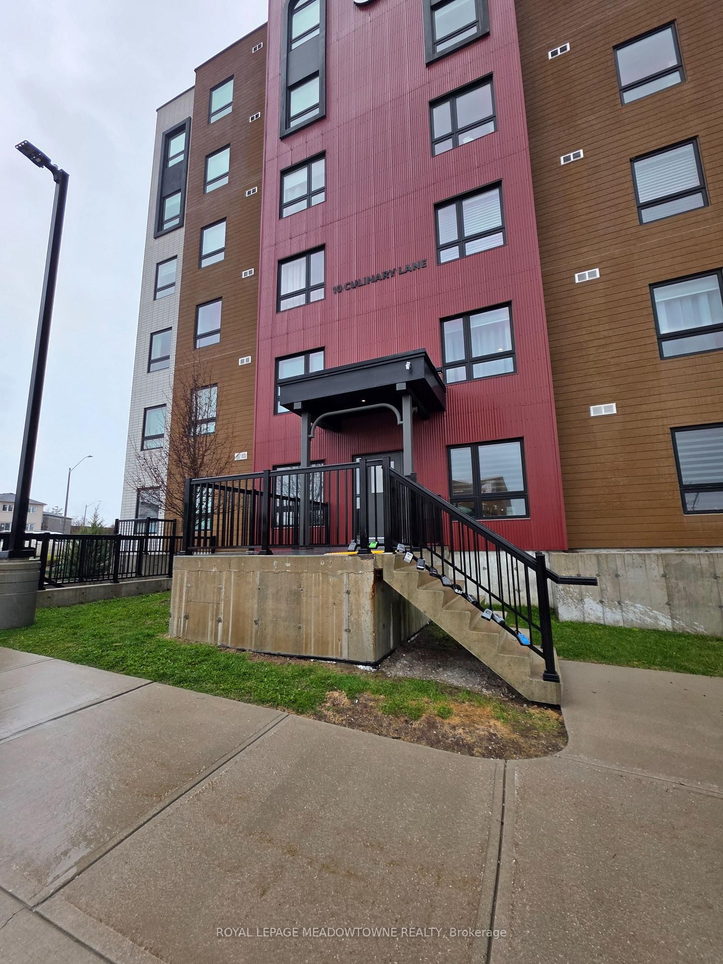 10 Culinary Lane, Unit 608 - Photo 2