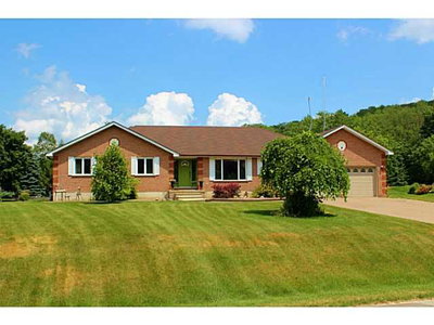 Detached House sold at 29 Priest Avenue, Springwater, Ontario, L0L 1Y3 - Snow Valley - MLS: S1305429