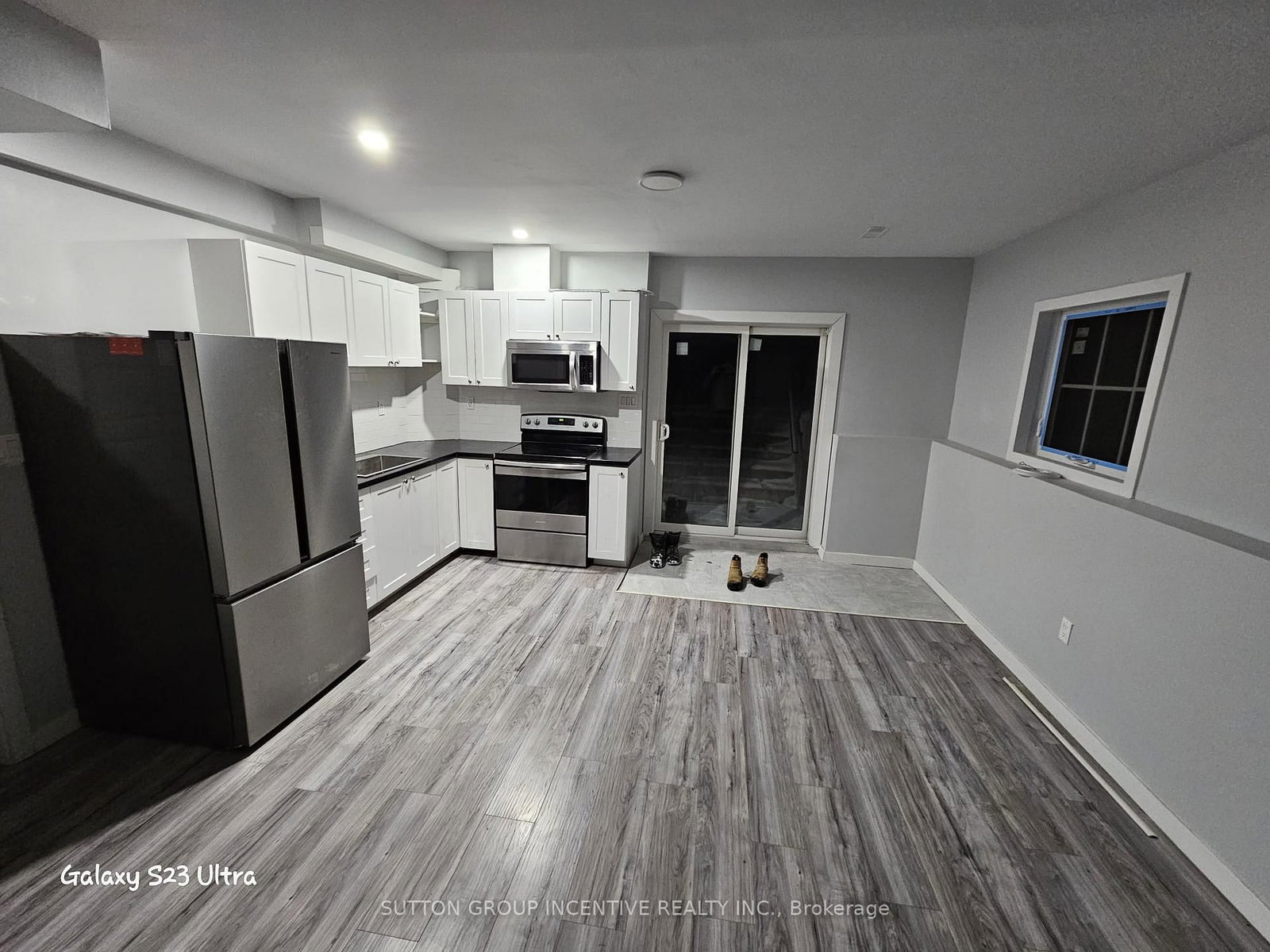 52 Marilyn Avenue S • Wasaga Beach, ON photo 12