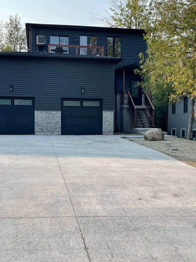 52 Marilyn Avenue S • Wasaga Beach, ON photo 2