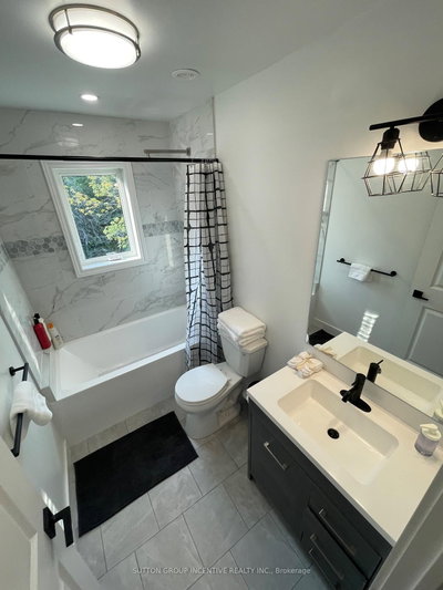 52 Marilyn Avenue S • Wasaga Beach, ON photo 9