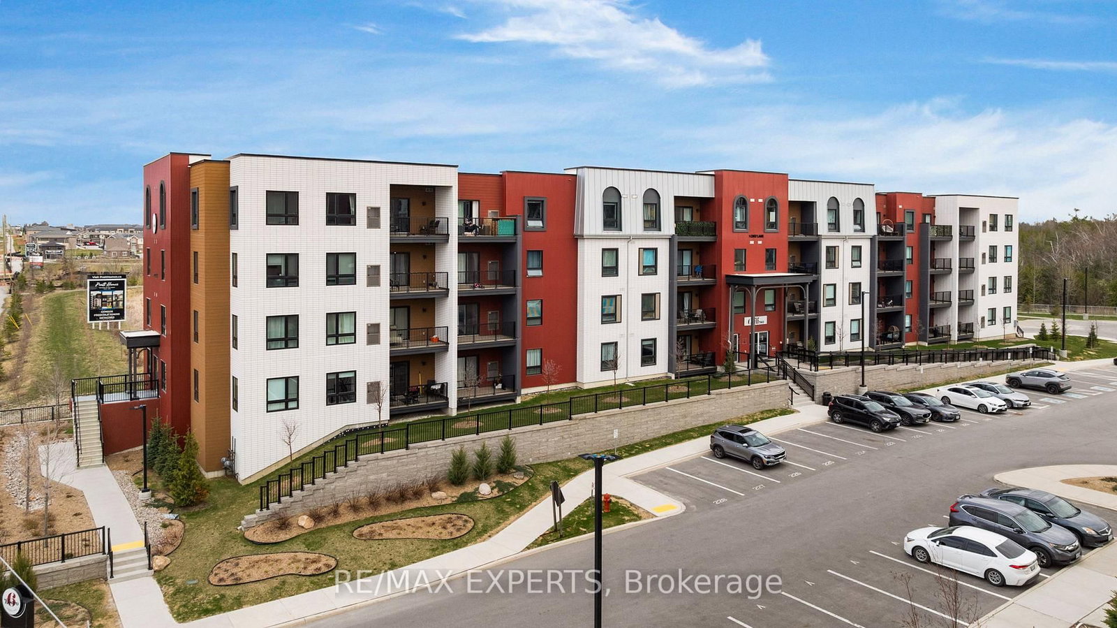 1 Chef Lane, Unit 405 - Photo 2