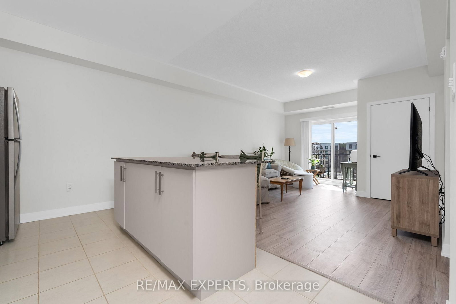 1 Chef Lane, Unit 405 - Photo 7