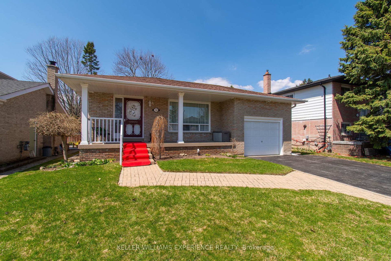 Detached House for sale at 58 Varden Crescent, Barrie, Ontario, L4M 4P3 - Codrington - MLS: S13056276