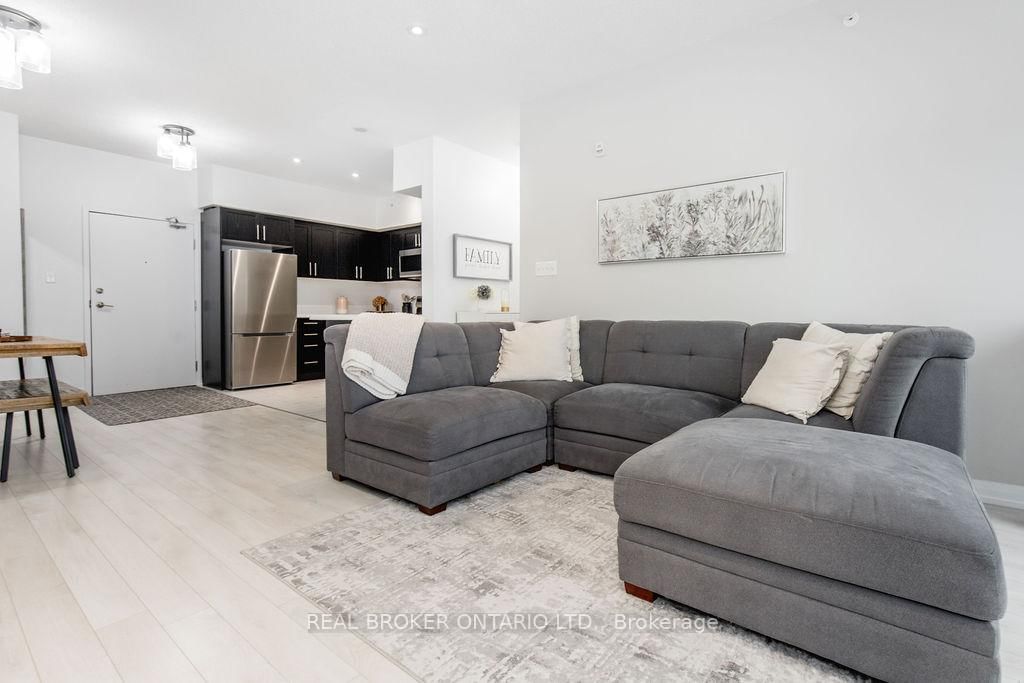 304 ESSA Road, Unit 609 - Photo 17