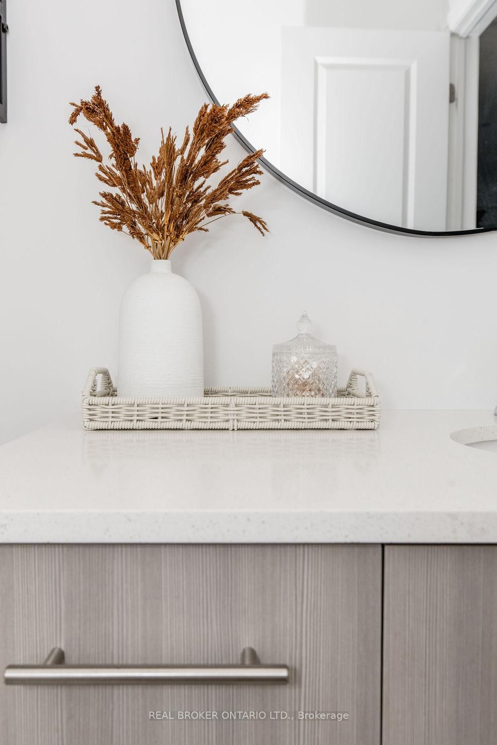 304 ESSA Road, Unit 609 - Photo 33