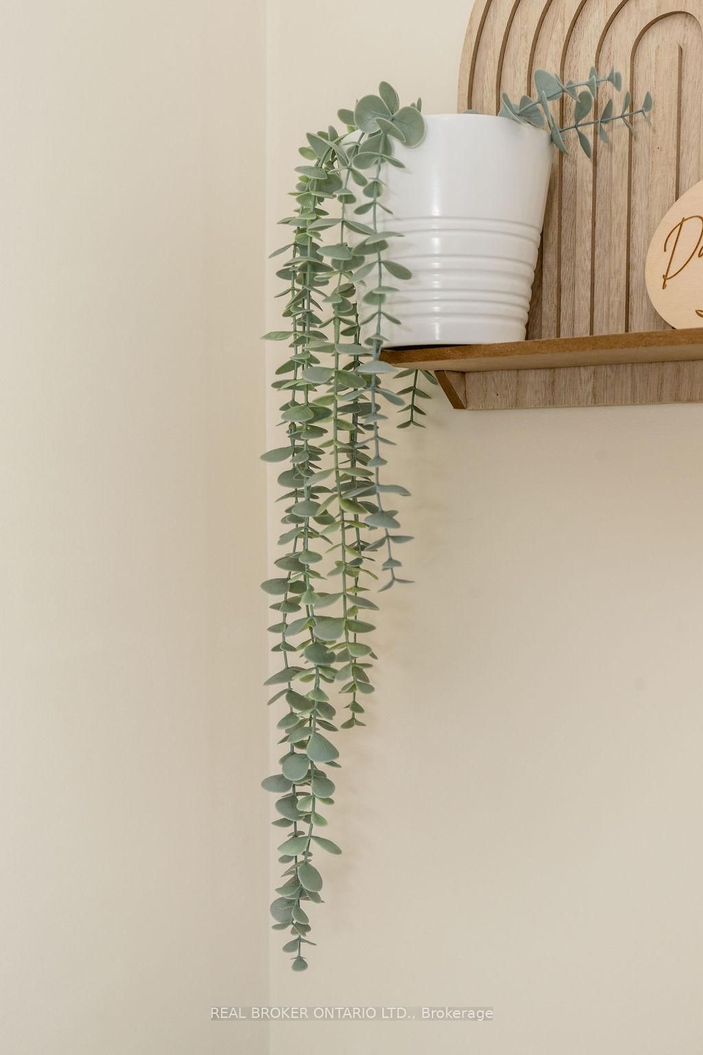 304 ESSA Road, Unit 609 - Photo 36