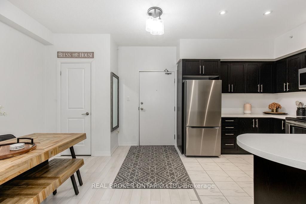 304 ESSA Road, Unit 609 - Photo 5