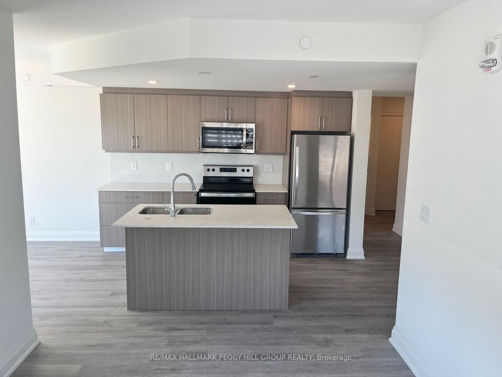 58 Lakeside Terrace, Unit 612 - Photo 2
