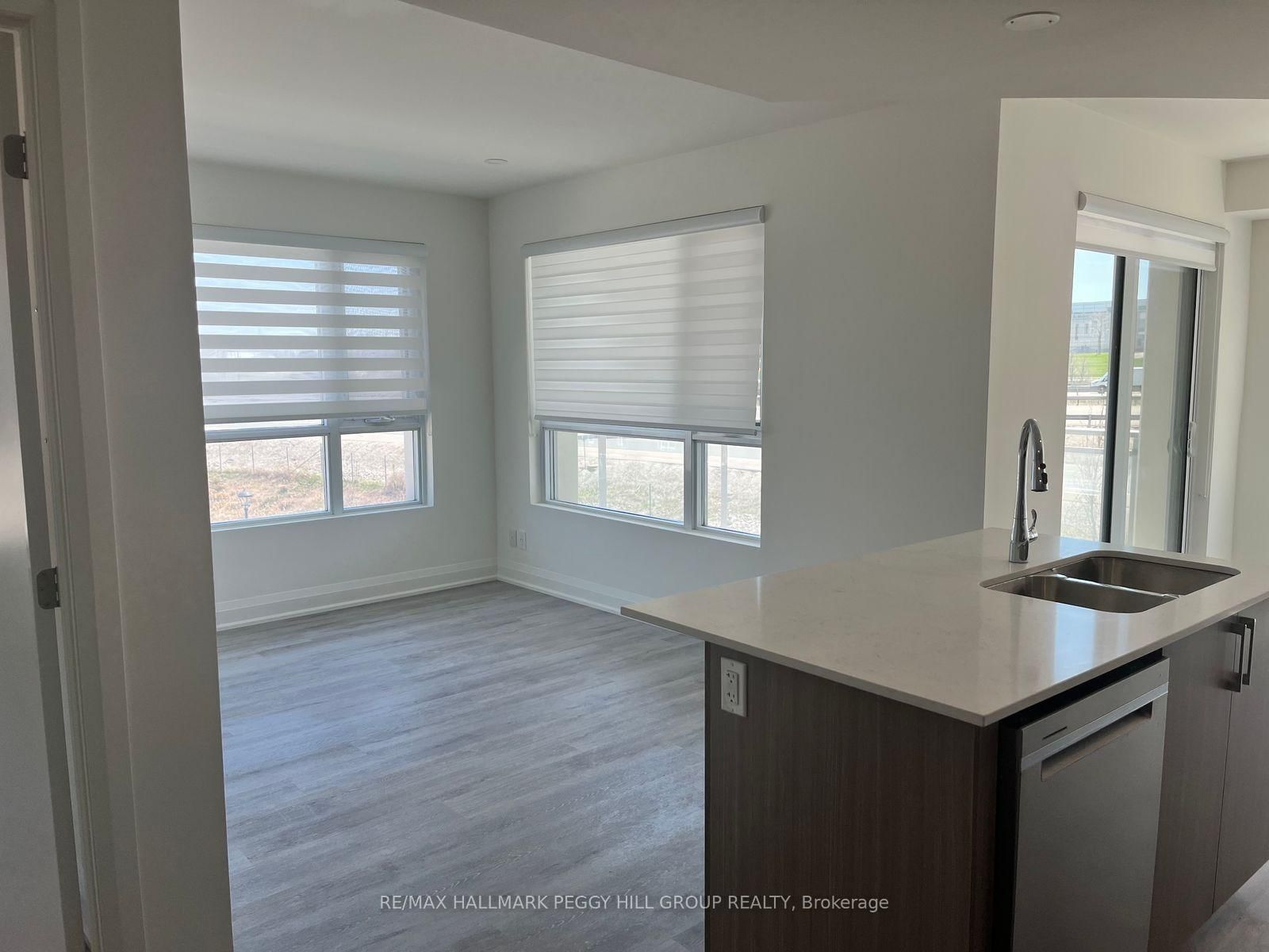 58 Lakeside Terrace, Unit 612 - Photo 4