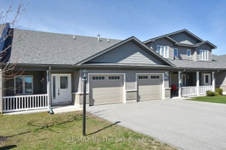 77 Ivy Crescent