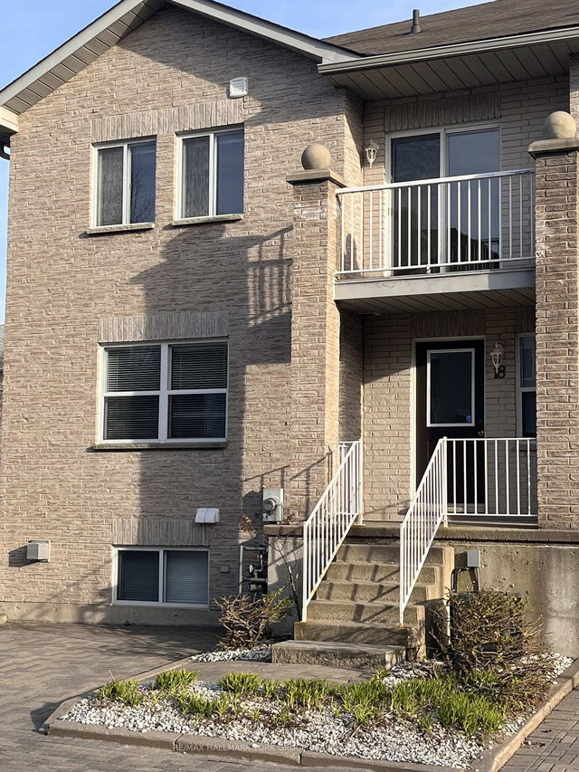 18 - 490 Veterans Drive