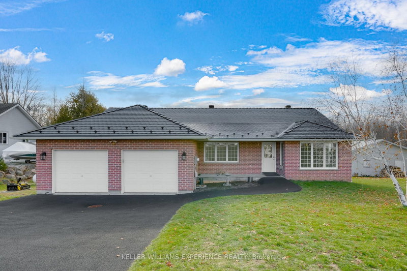 home for sale on 107 Simcoe Road