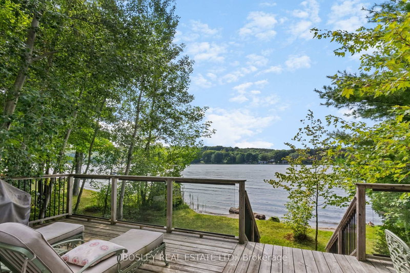 Cottage - 150 Farlain Lake Road E