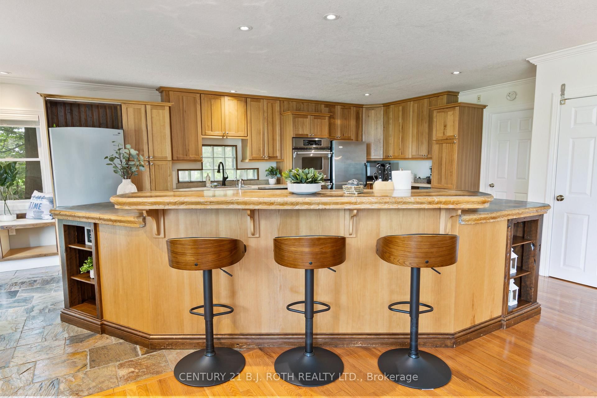 58 White Oaks Road