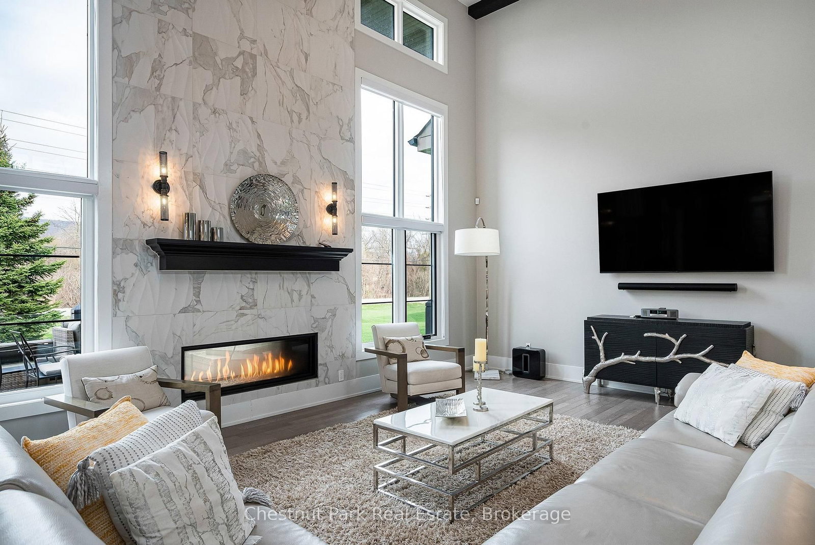 1 Windrose Valley Boulevard • Clearview, ON photo 11
