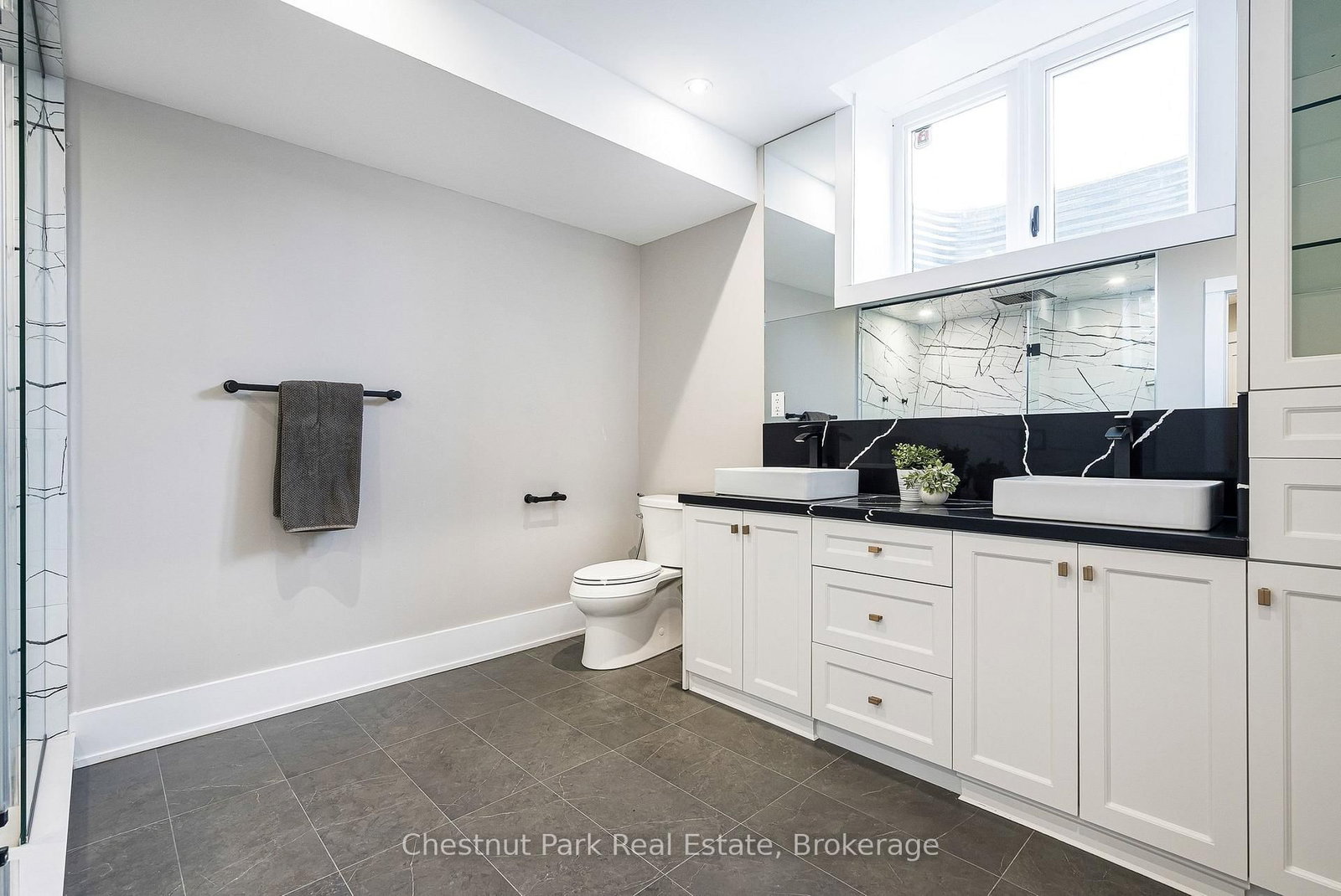 1 Windrose Valley Boulevard • Clearview, ON photo 35