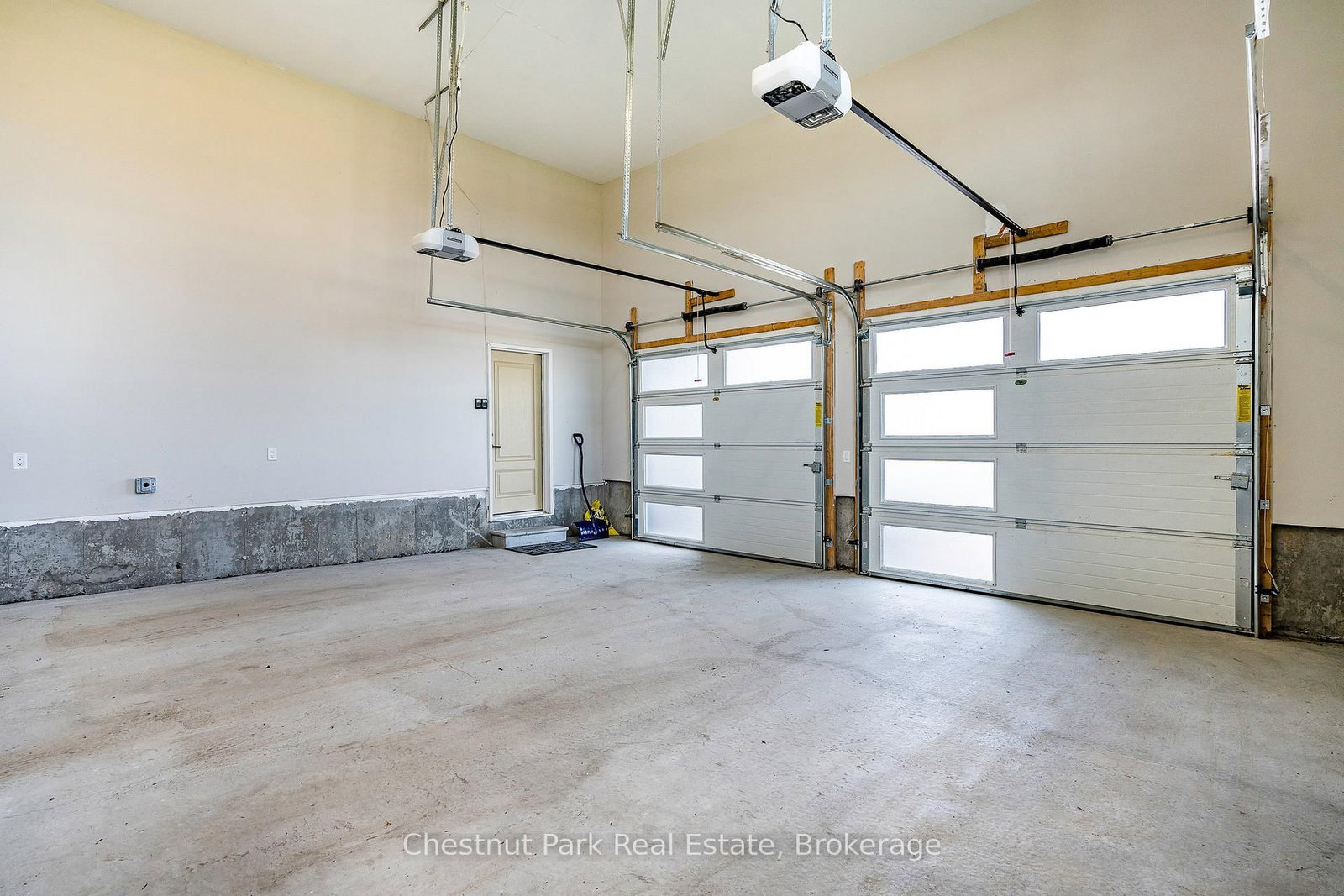 1 Windrose Valley Boulevard • Clearview, ON photo 38