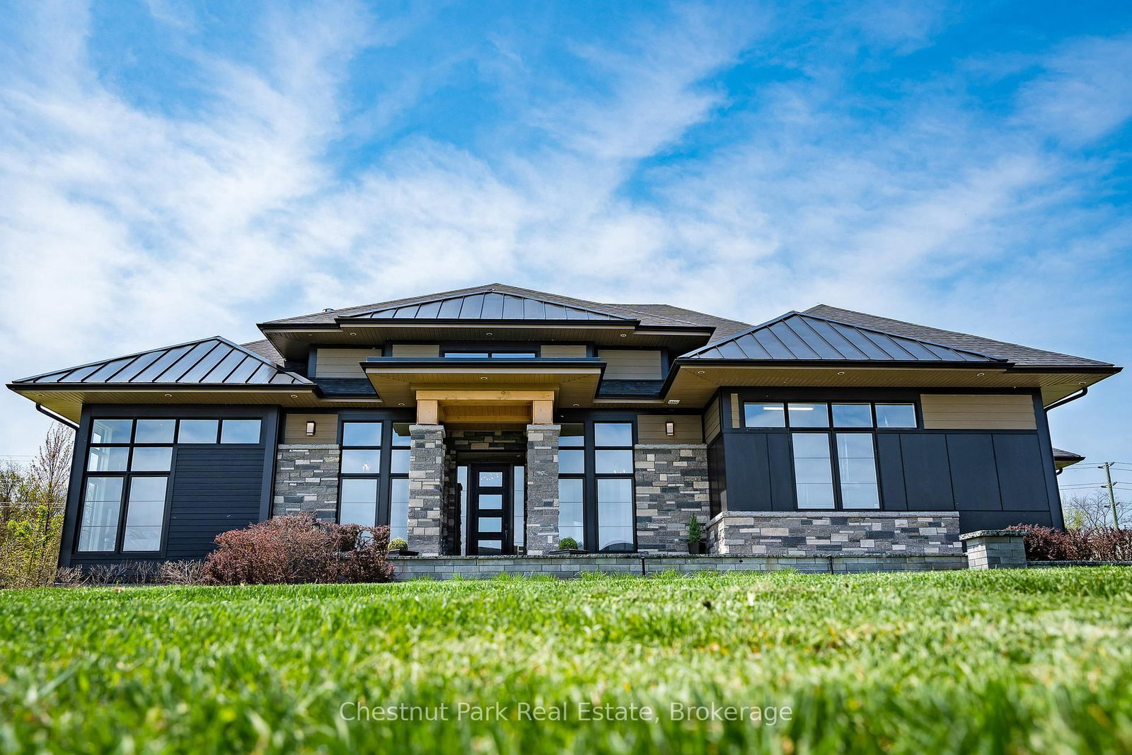 1 Windrose Valley Boulevard • Clearview, ON photo 43