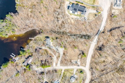 3421 Russell Drive — more photos