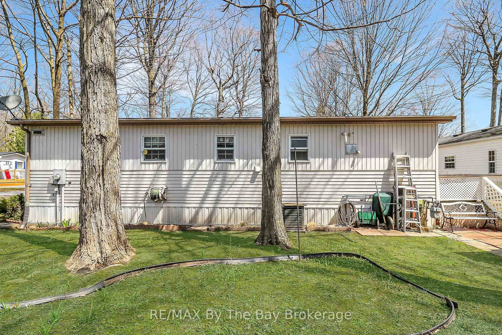 6 Pacific Avenue • Wasaga Beach, ON photo 19