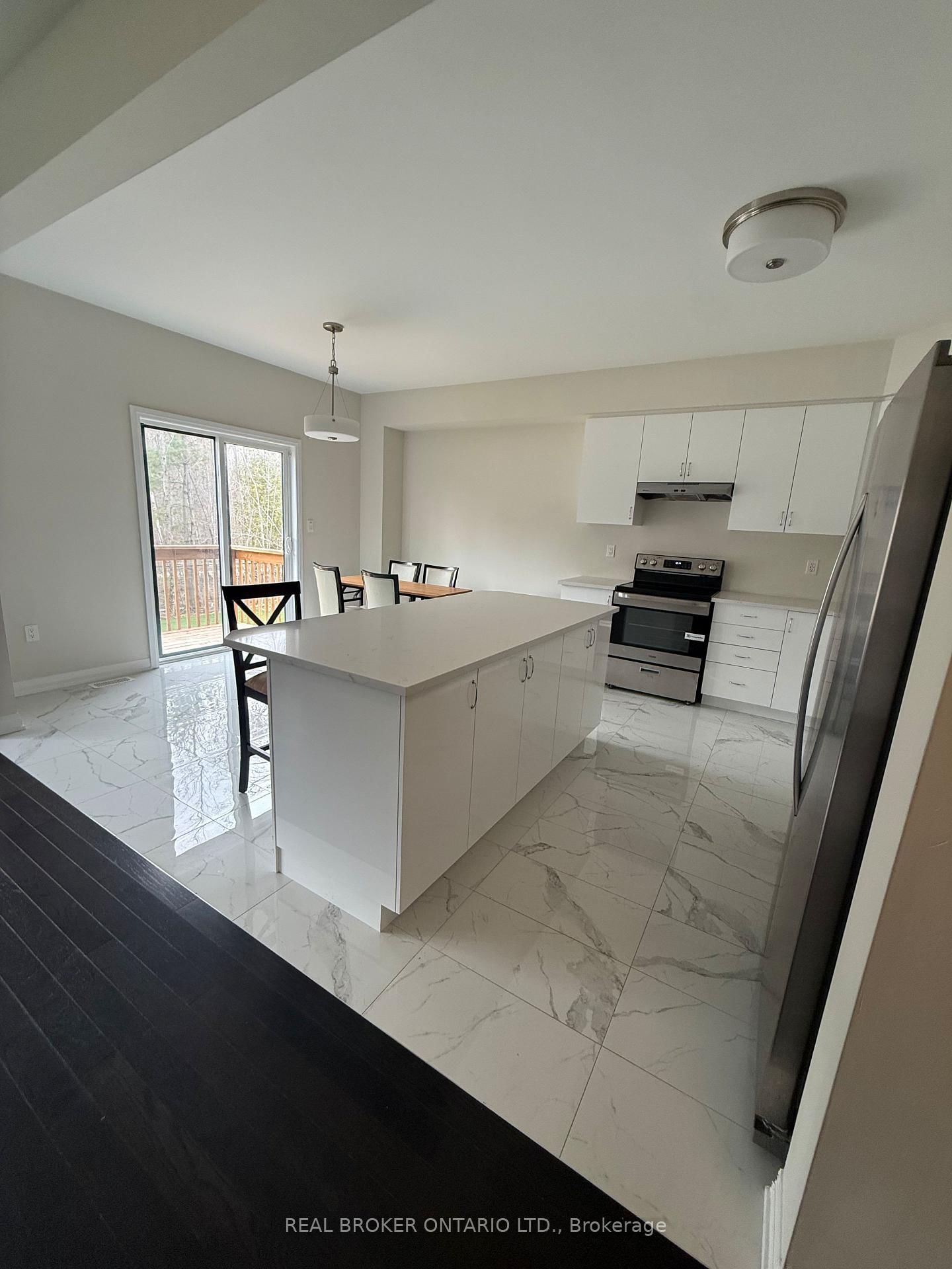 3143 Searidge Street, Unit Room B,C,D,E - Photo 3