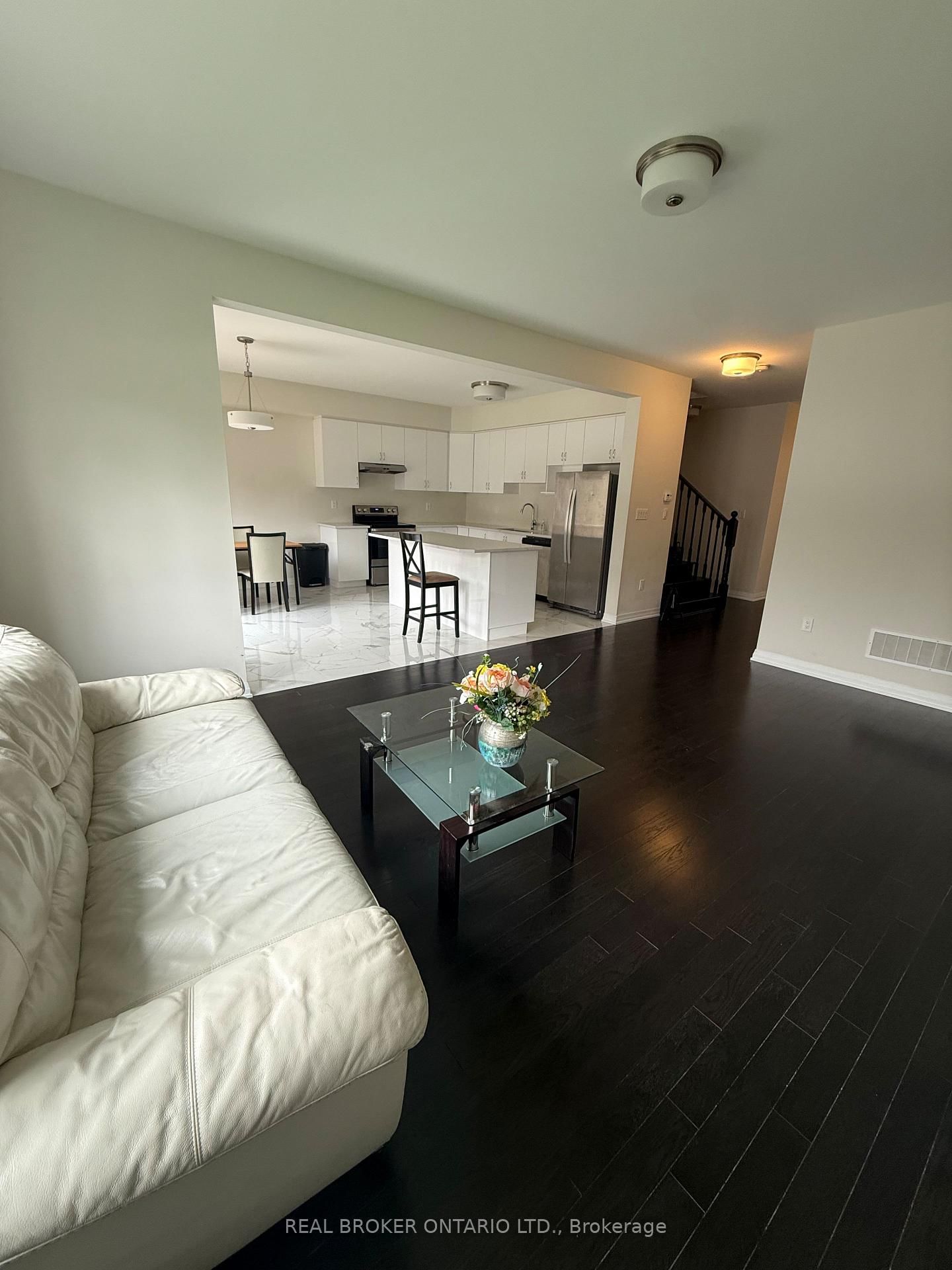 3143 Searidge Street, Unit Room B,C,D,E - Photo 4