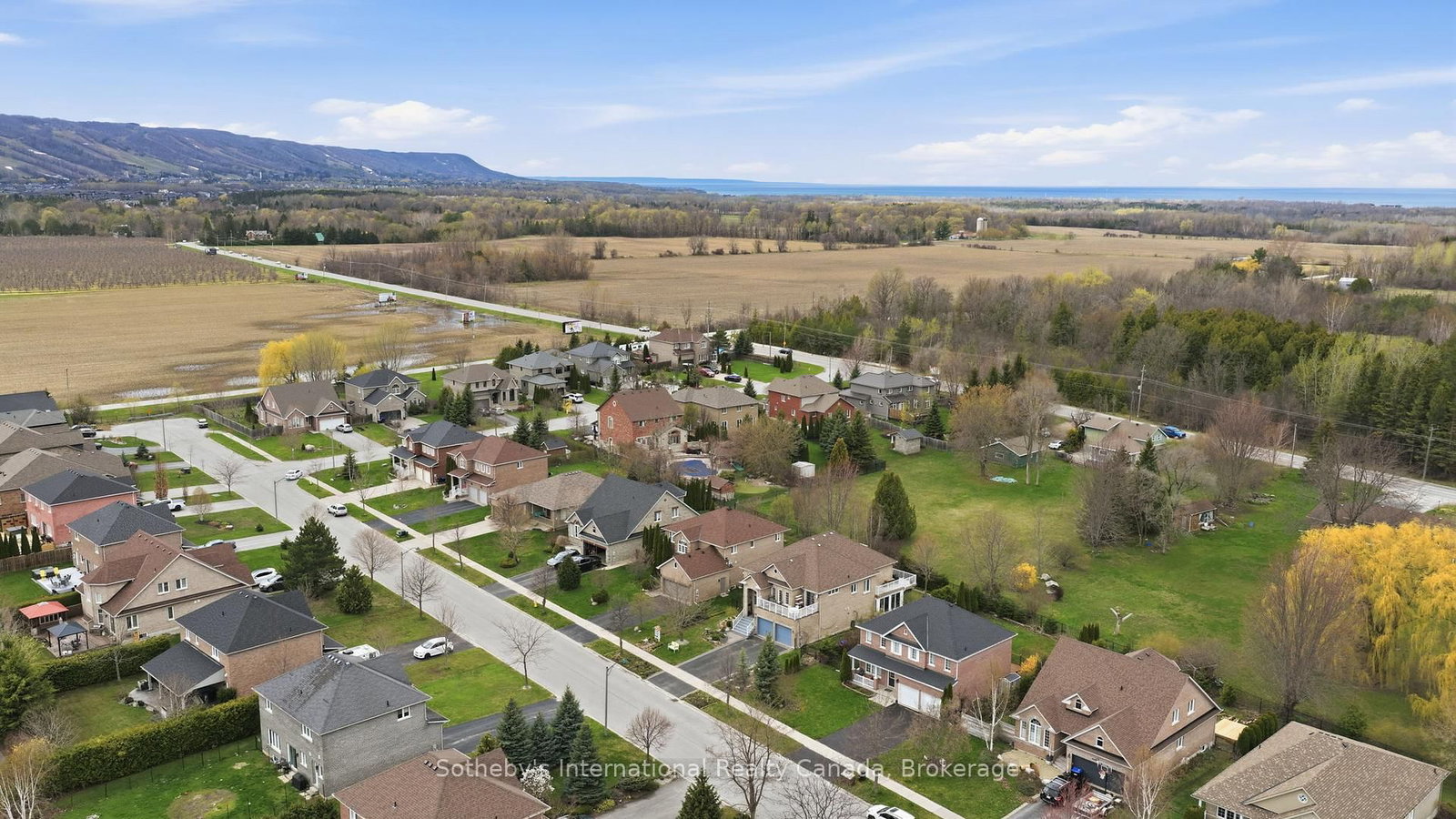 17 Mair Mills Drive • Collingwood, ON photo 46