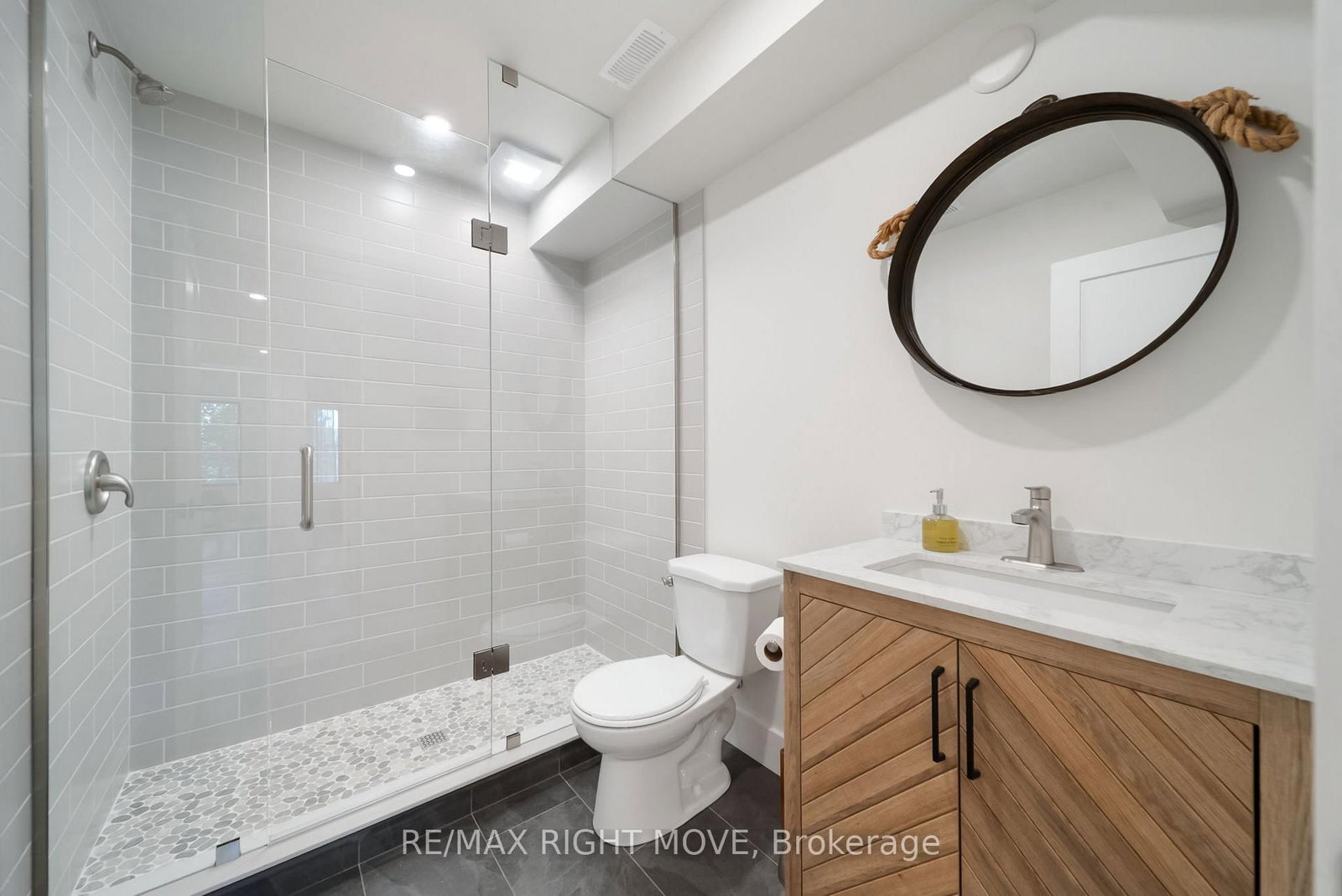 1290 A Line 15 N • Oro-Medonte, ON photo 31