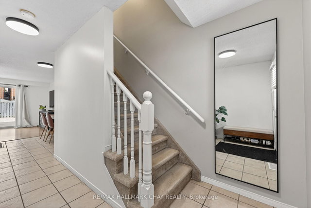 94 Lee Crescent