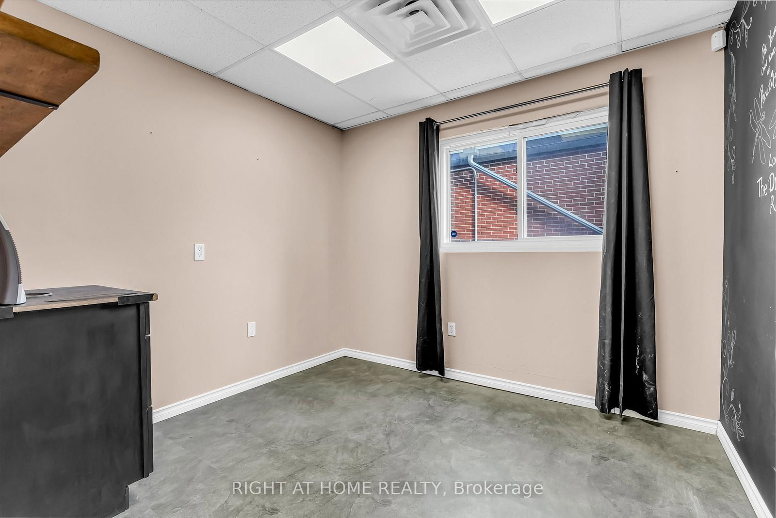 32 Matchedash Street N - Photo 16