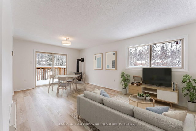 7 - 21 Evergreen Court