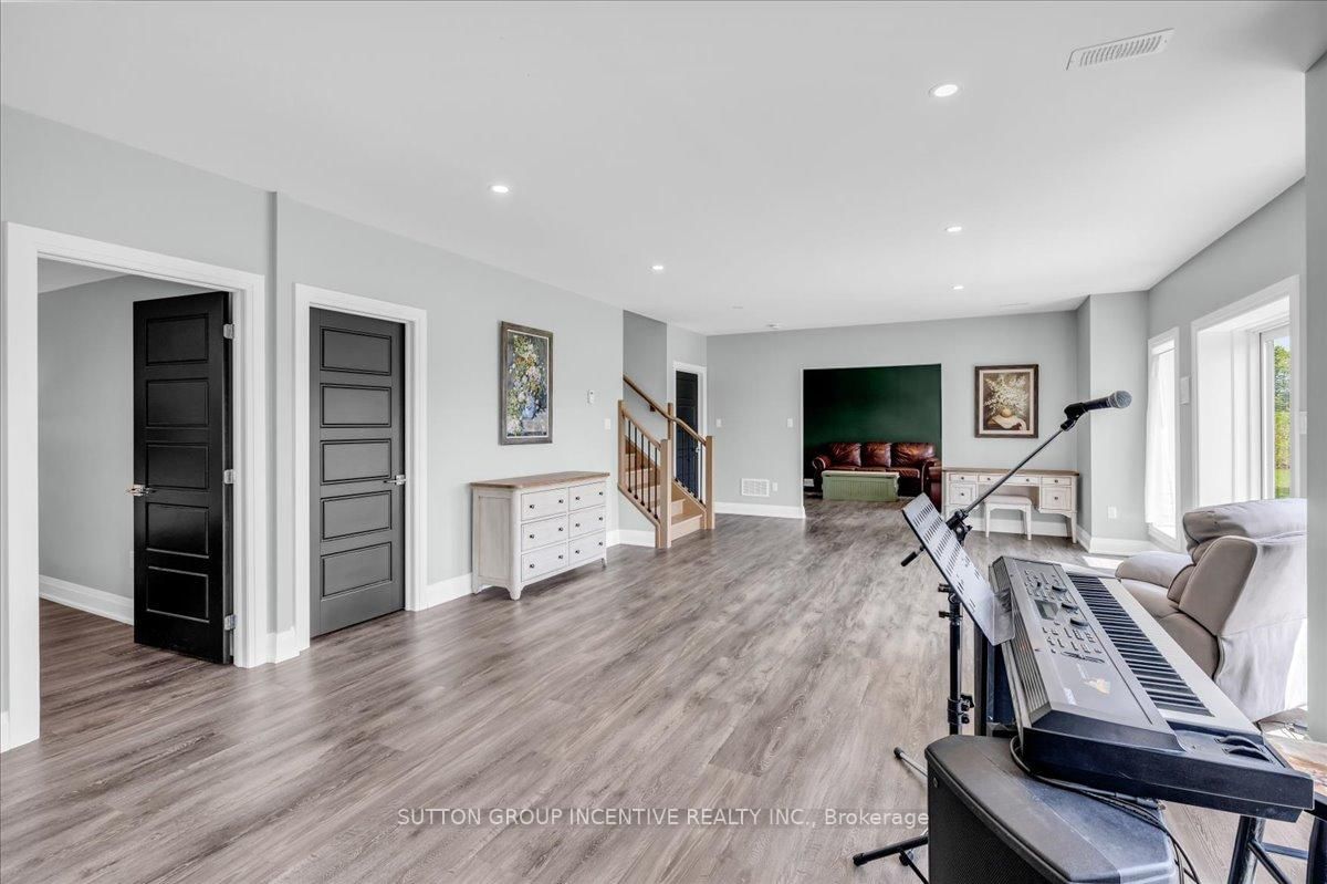 3 Best Court • Oro-Medonte, ON photo 22