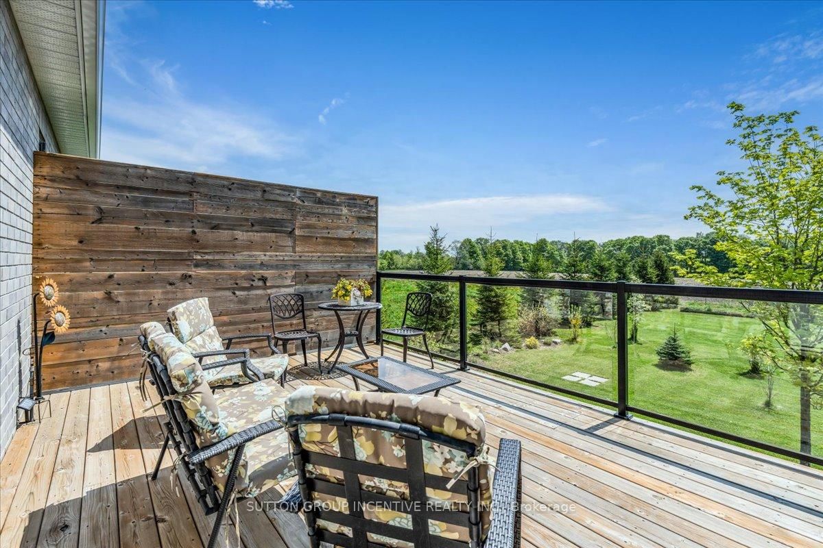 3 Best Court • Oro-Medonte, ON photo 36