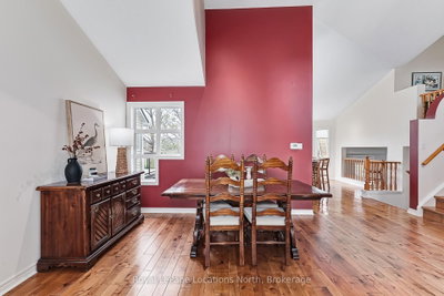 35 Barker Boulevard • Collingwood, ON photo 8