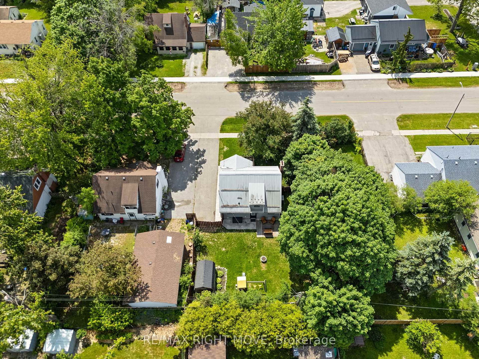 Listing Image 44