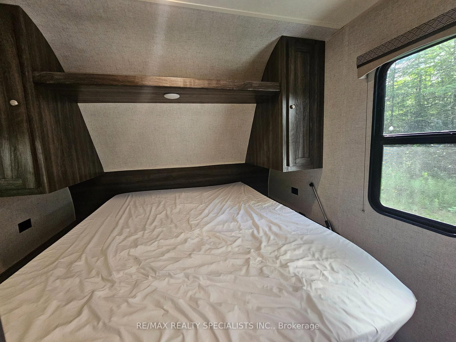 3878 Cambrian Road • Severn, ON photo 20